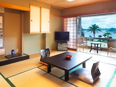 Kamogawa Hills Resort Hotel エクステリア 写真